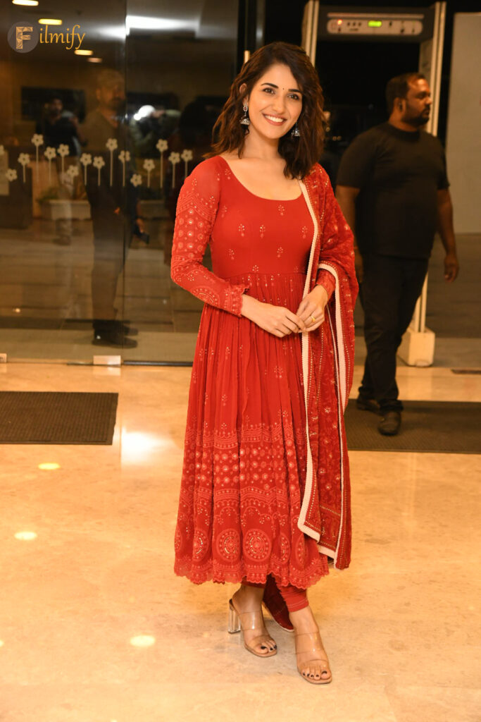 Actress Ruhani Sharma Clicks From Meet Cute Webseries Pre Release Event