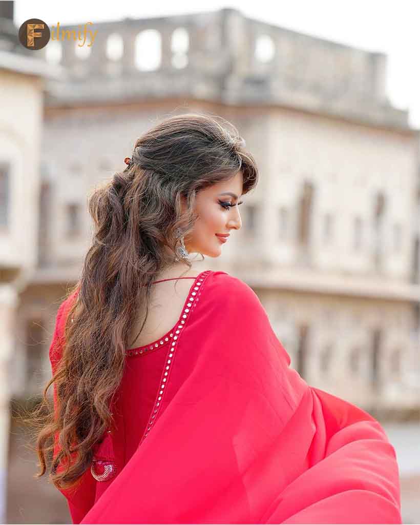 Urvashi Rautela shines in a Red Indian Outfit