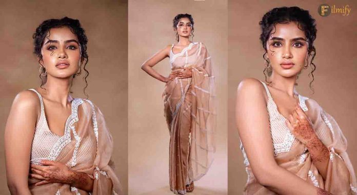 Unveiling the Secrets Behind Anupama Parameswaran's Hot Look