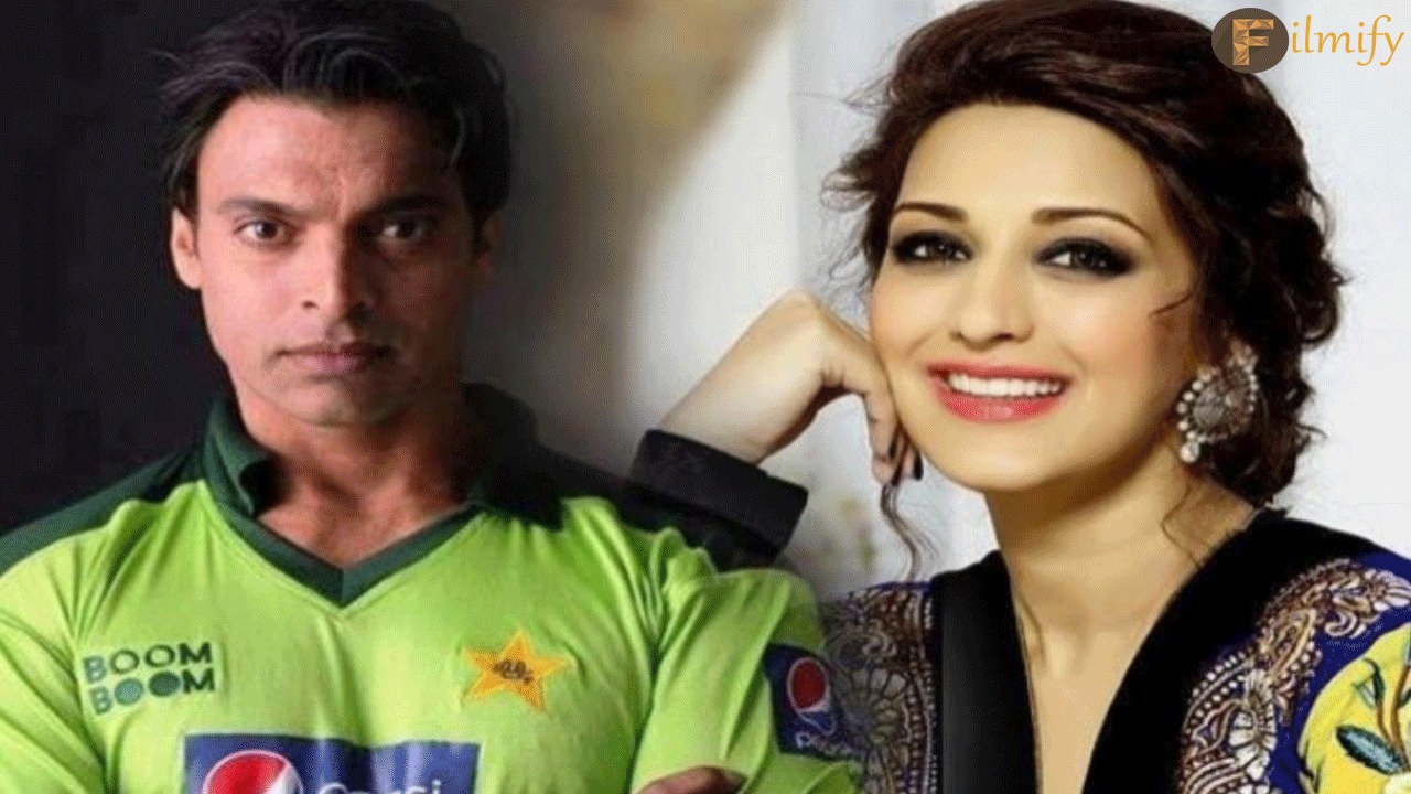 the-pakistani-cricketer-who-tried-everything-to-kidnap-that-heroine
