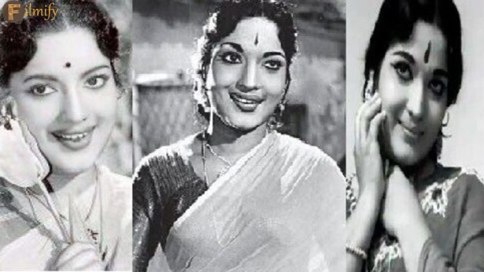 HBD Actress Devika: The heroine who trusted her husband and lost everything..if cut..!