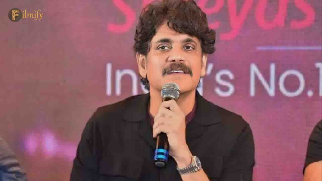Politicians using Nagarjuna from Tollywood with fake statements in elections
